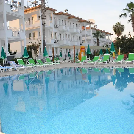 Dream Of Hotell Side